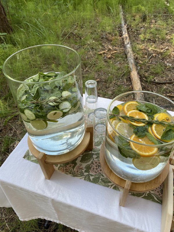Лимонады с цитрусами и огурцом для фуршета